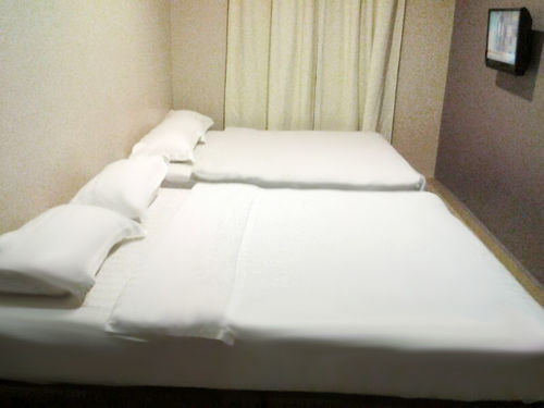 Place2Stay Hotel Malacca Exterior photo