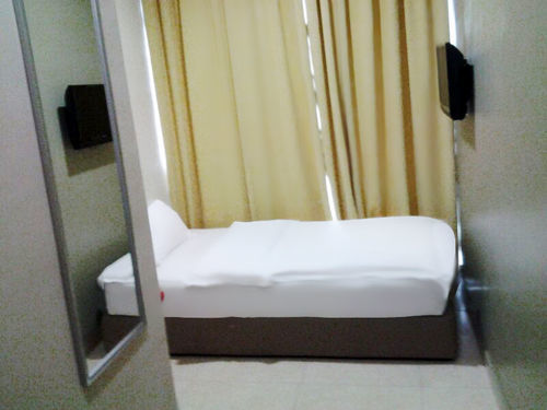 Place2Stay Hotel Malacca Exterior photo