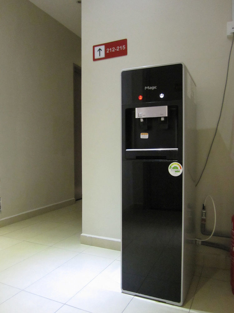 Place2Stay Hotel Malacca Exterior photo